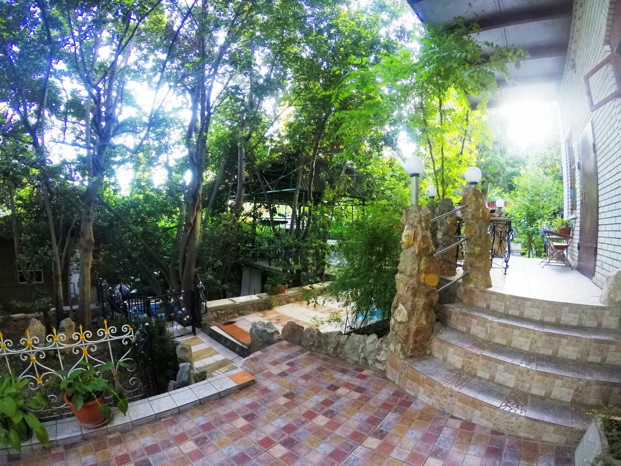 Гостевой дом Радмир Алупка-173