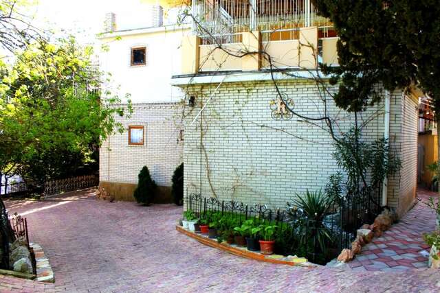 Гостевой дом Радмир Алупка-156