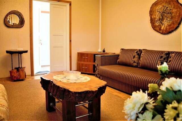 Гостевой дом Радмир Алупка-230