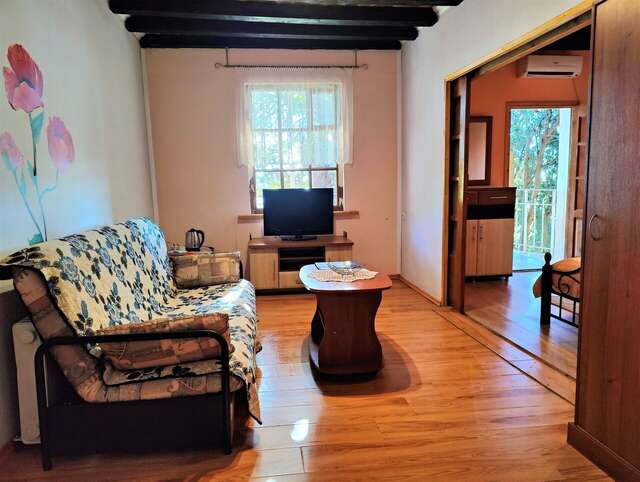 Гостевой дом Радмир Алупка-201