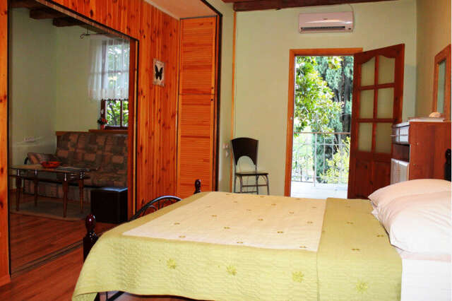 Гостевой дом Радмир Алупка-59