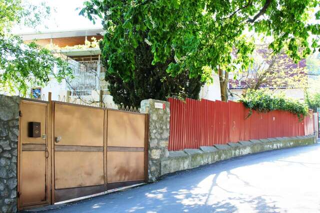 Гостевой дом Радмир Алупка-29