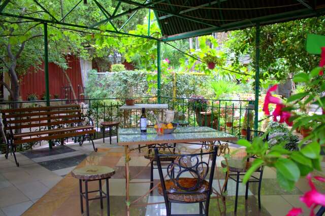 Гостевой дом Радмир Алупка-194